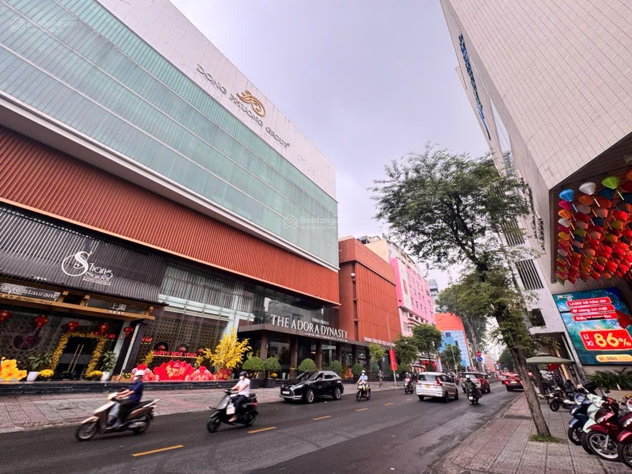 Bán siêu phẩm ngang lớn 8m*20m- nhà 5 tầng số 36-38 Tôn Thất Tùng, Q.1- hdt đều 200tr/th-vị trí vip