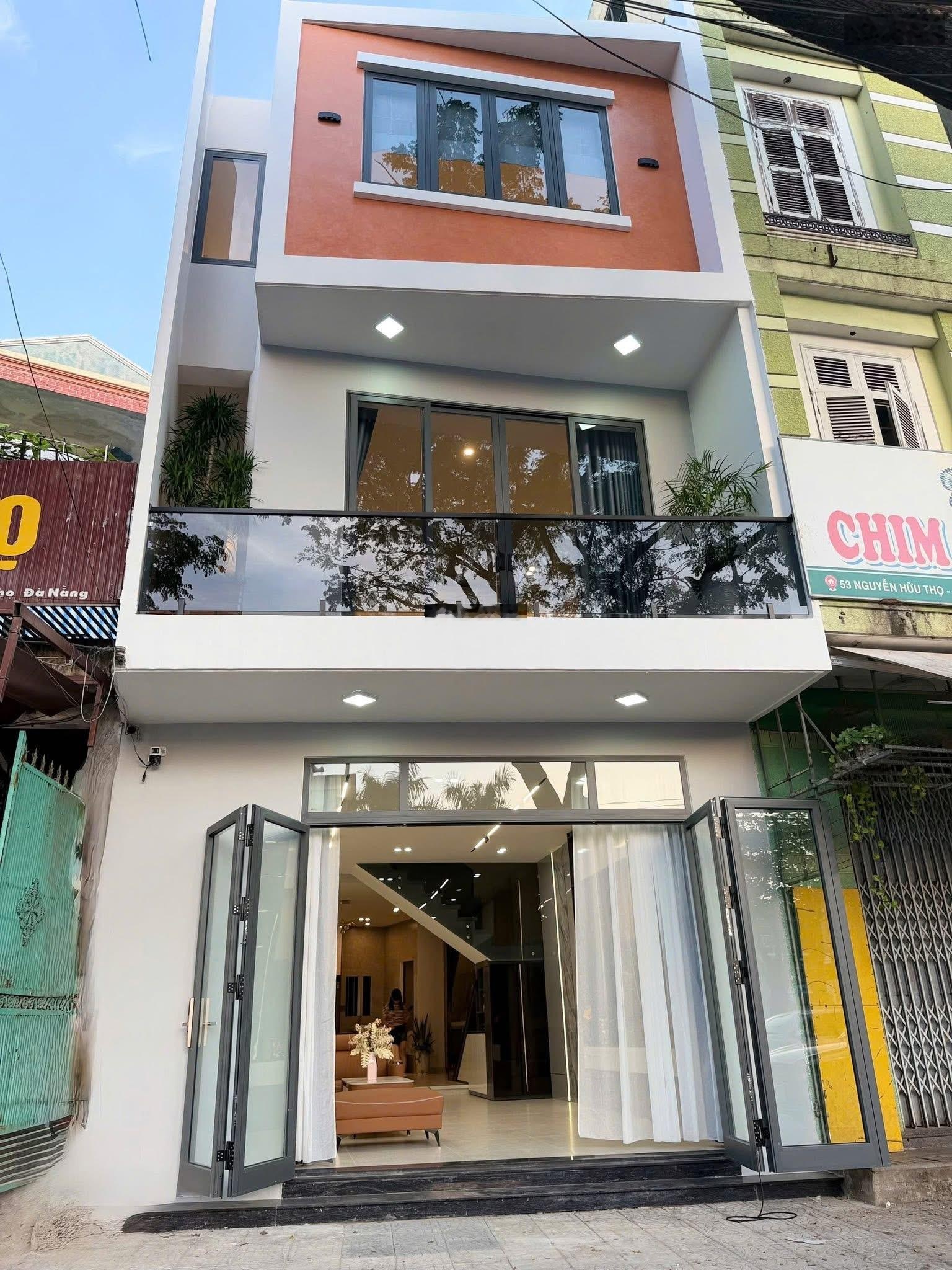 Bán nhanh căn nhà mặt tiền nguyễn hữu thọ vị trí đối diện bệnh viện quân y 17