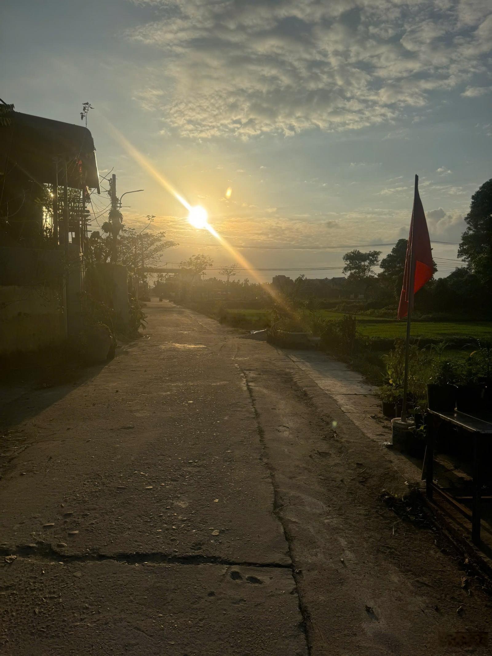 View lúa diện tích nhỏ , hàng hiếm , view cực đẹp, thoáng mát gần biển gần phố cổ