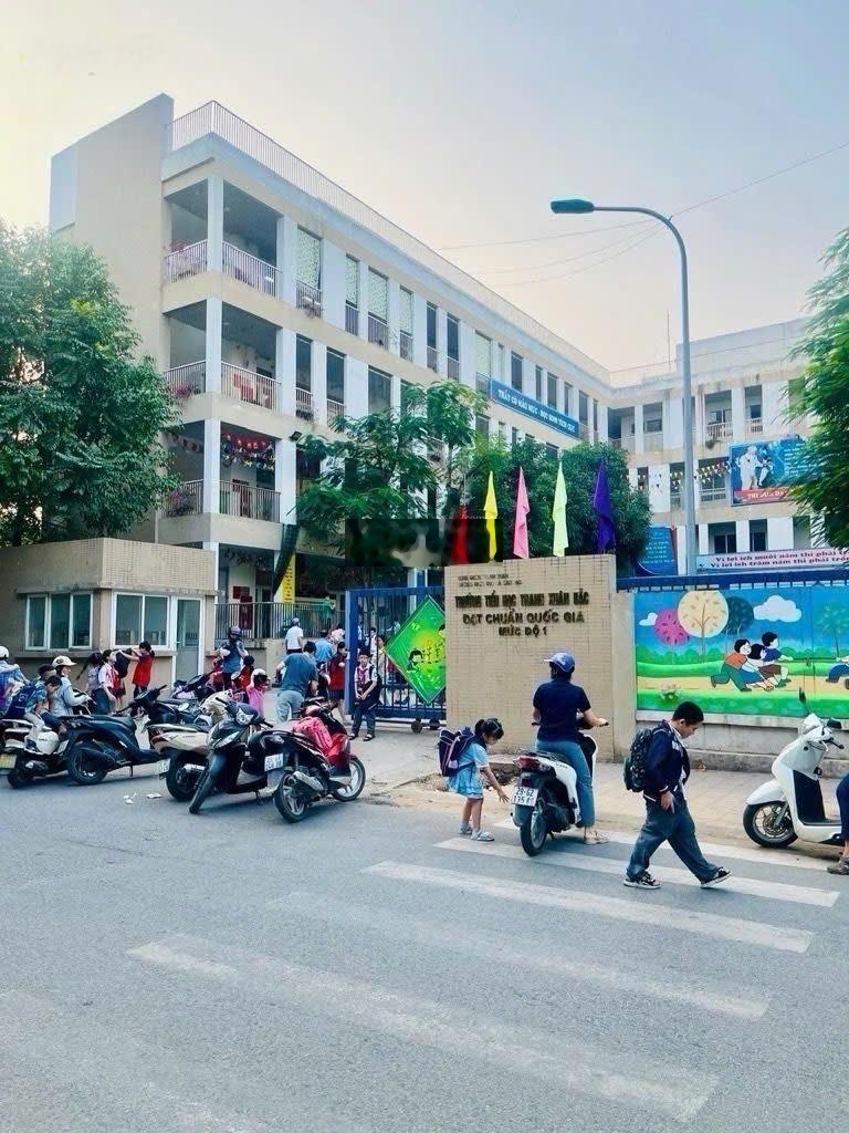 Bán căn hộ thanh xuân bắc tầng 2-đẹp long lanh-full nội thất xịn-ở ngay