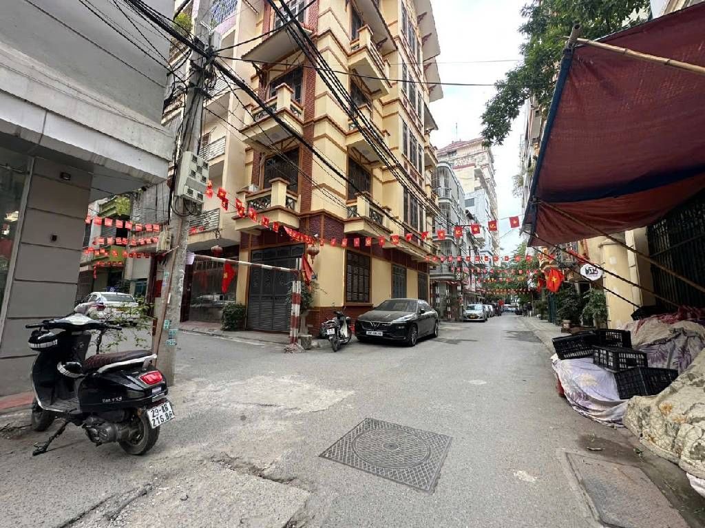 Cho thuê nhà riêng quận Tây Hồ, thành phố Hà Nội giá 28,9 tỷ