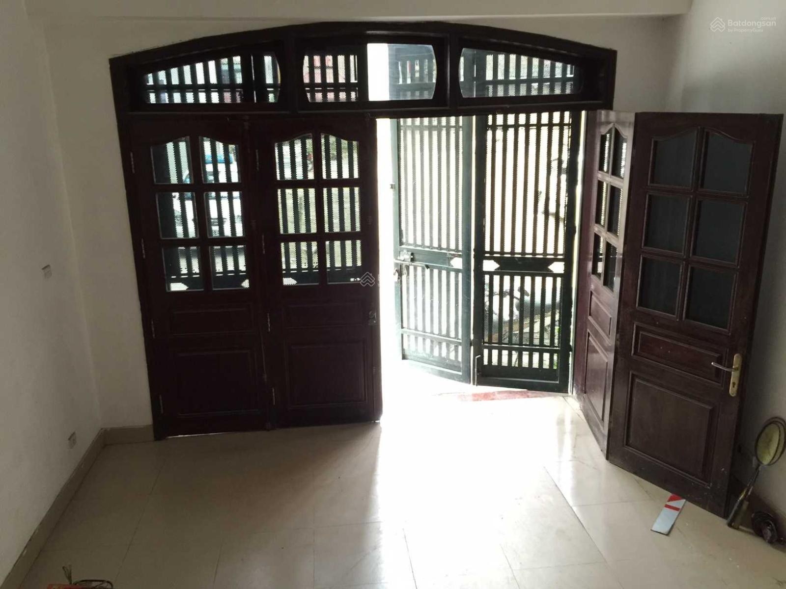 Cho thuê CCMN: Điều hòa, NL; gần CV Thống nhất; giá 3,5tr; Số B11 khu TT Hồ Ba Mẫu; 0913345109