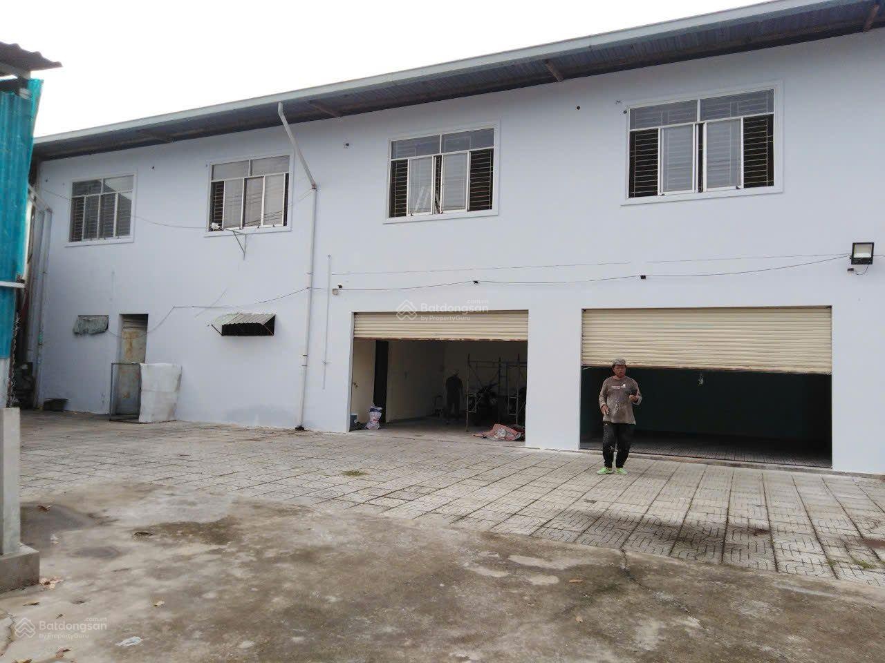 Cho thuê kho xưởng 1.700 m2 giá 85 triệu đồng / Đường Quốc Lộ 50 Thị Trấn cần Giuộc Long An