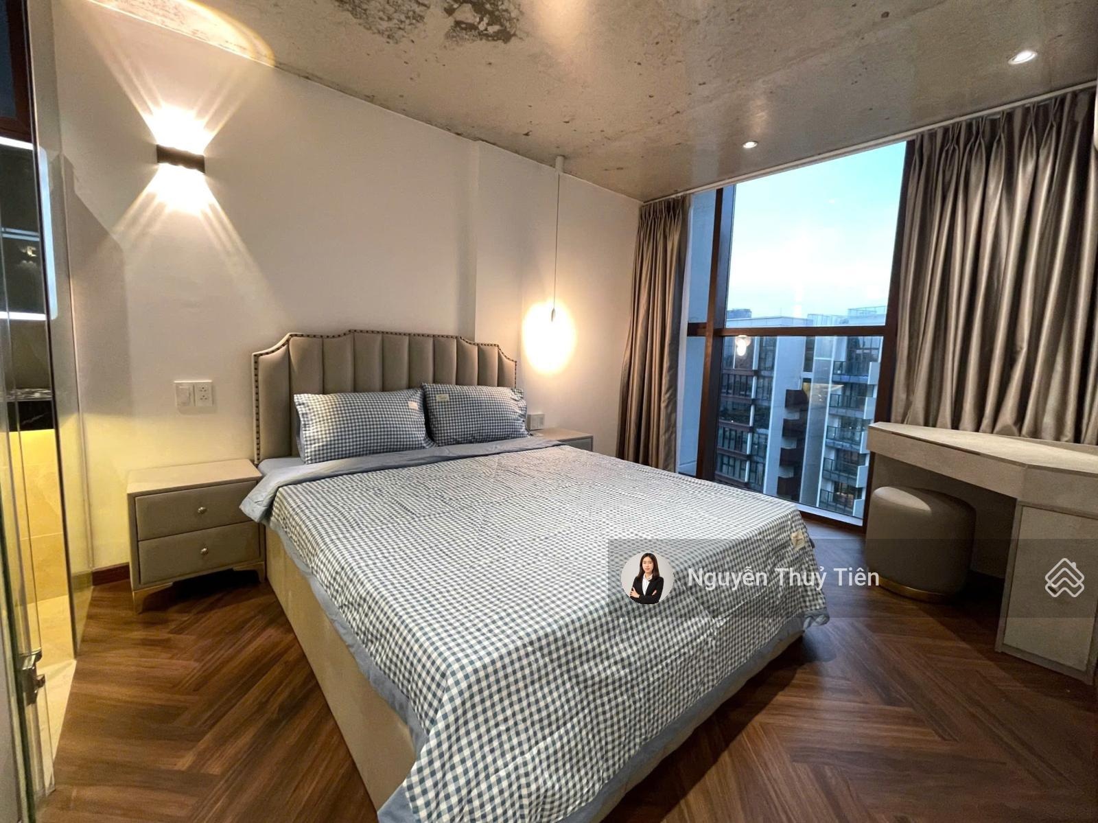 Cho thuê căn hộ loft 3PN tầng cao nhất The Galleria | full nội thất thiết kế | view thoáng đẹp