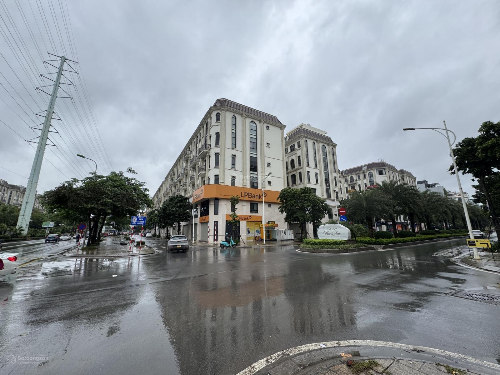 8tầng thang máy -- himlam vạn phúc -- dòng tiền 120 triệu / tháng