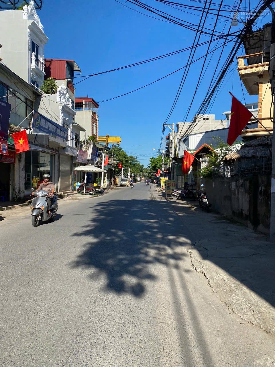 Bán đất Tứ Hiệp Thanh Trì | ô tô tránh trung tâm hành chính huyện. 67m2 - MT 5m - giá 7 tỷ