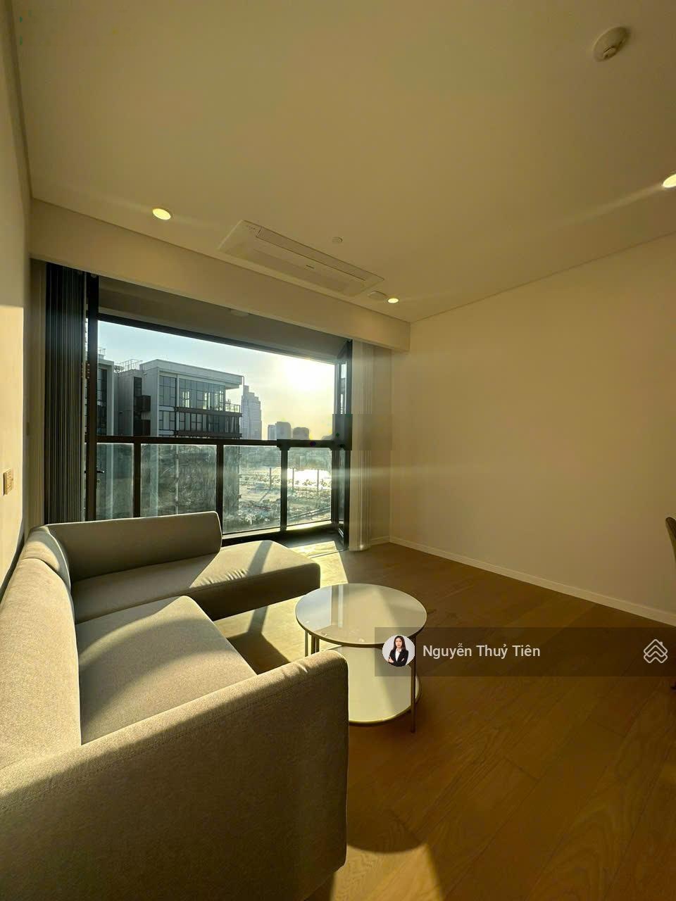 The Galleria cho thuê 2PN - 90m2 tầng cao view thoáng