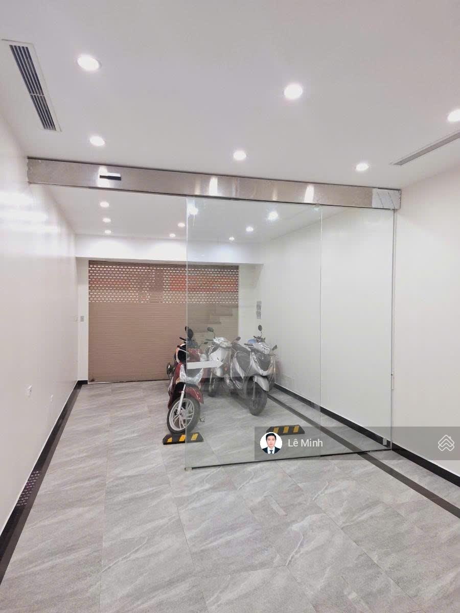 Bán Nhà Liền Kề Làng Việt Kiều Châu Âu Kinh Doanh View Công Viên Cạnh Hồ Điều Hòa 80m 24.5 Tỷ