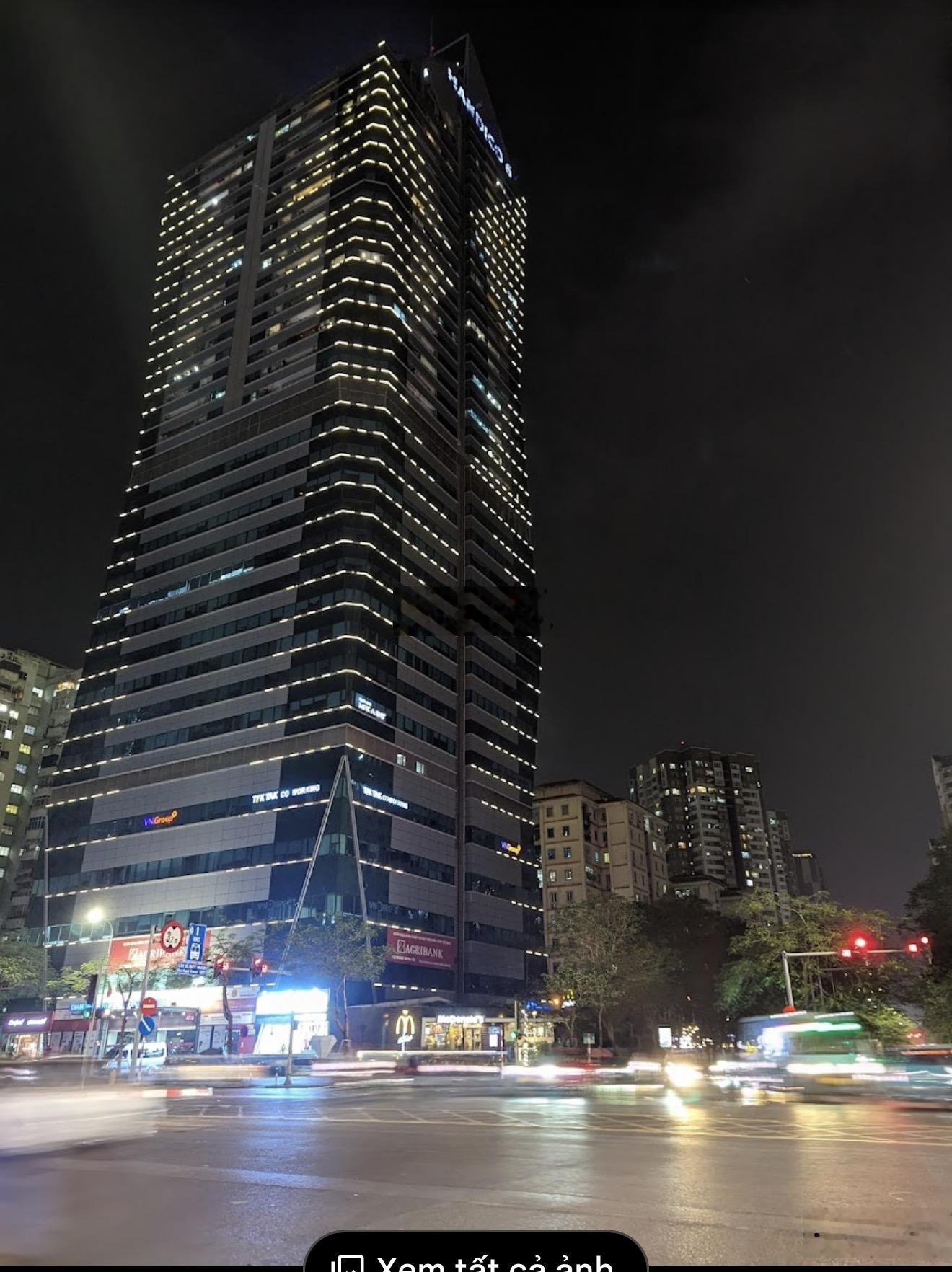 Tôi cần bán chung cư Diamond Flower DT: 116m2, 3PN, 2WC, giá rẻ