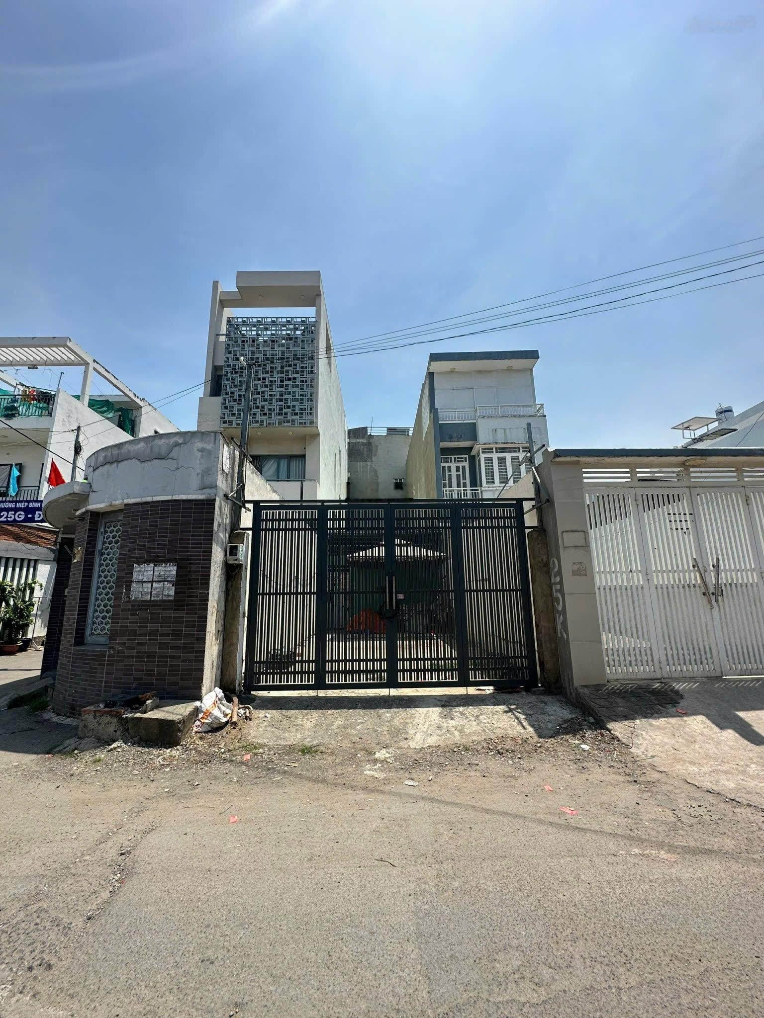 Bán đất mặt tiền đường Số 6 - Hiệp Bình Phước - Thủ Đức - 8,6 tỷ