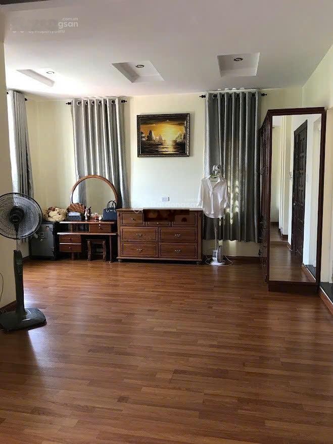 Bán biệt thự Phương Nam cách biển Bãi Sau vài bước chân khu cán bộ cao cấp thích hợp nghỉ dưỡng