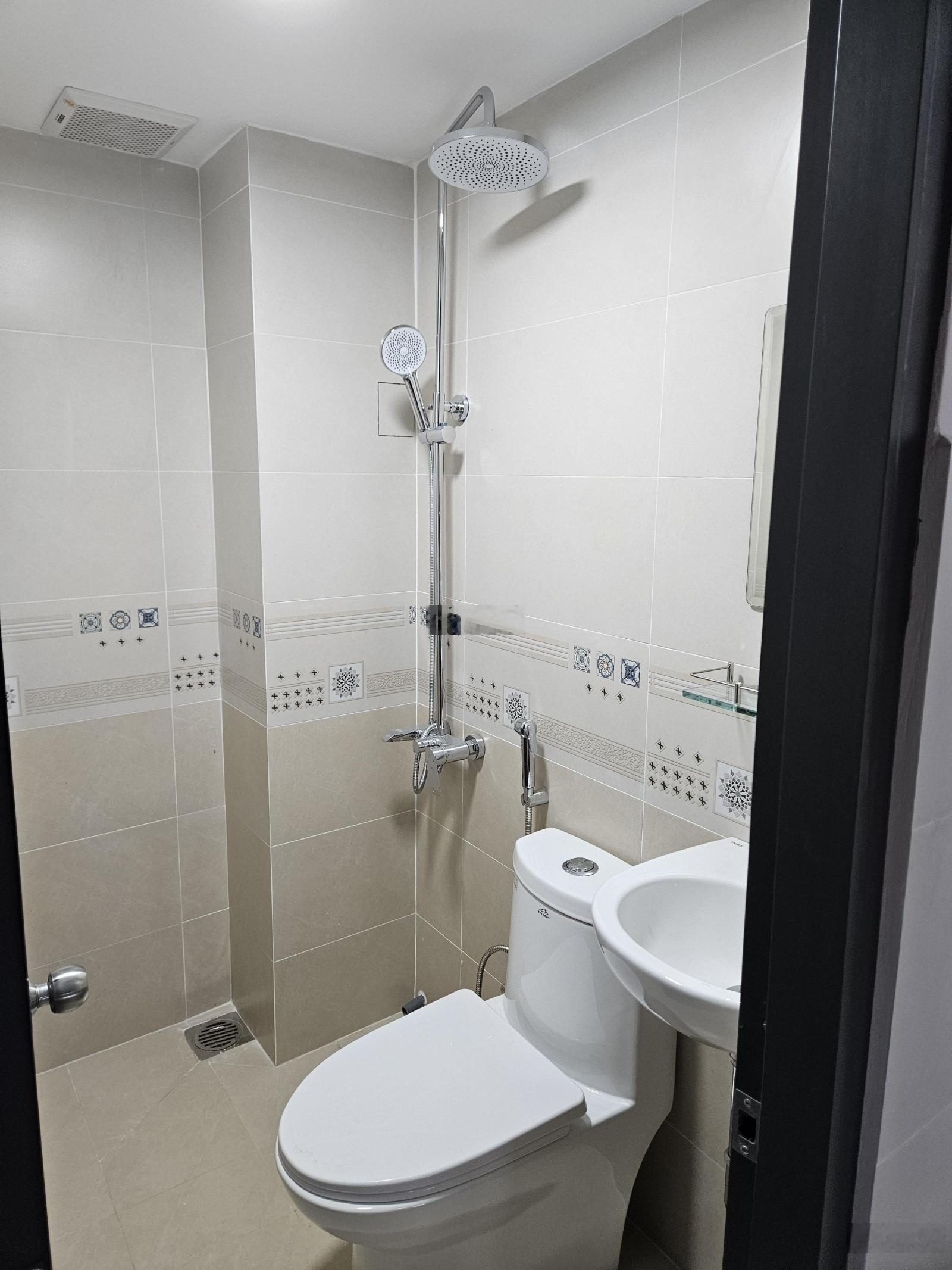 Chính chủ cho thuê căn hộ mini 2pn tầng 1 gần cầu long kiểng, nhà bè