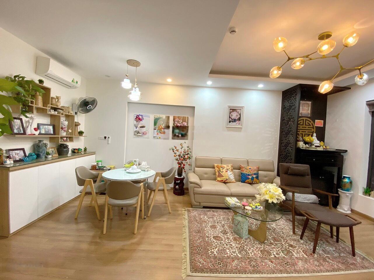 Bán căn 68m2 The K Park văn phú, ban công Đông bắc, full nt, tầng đẹp, giá 5,x. lh 0985138652