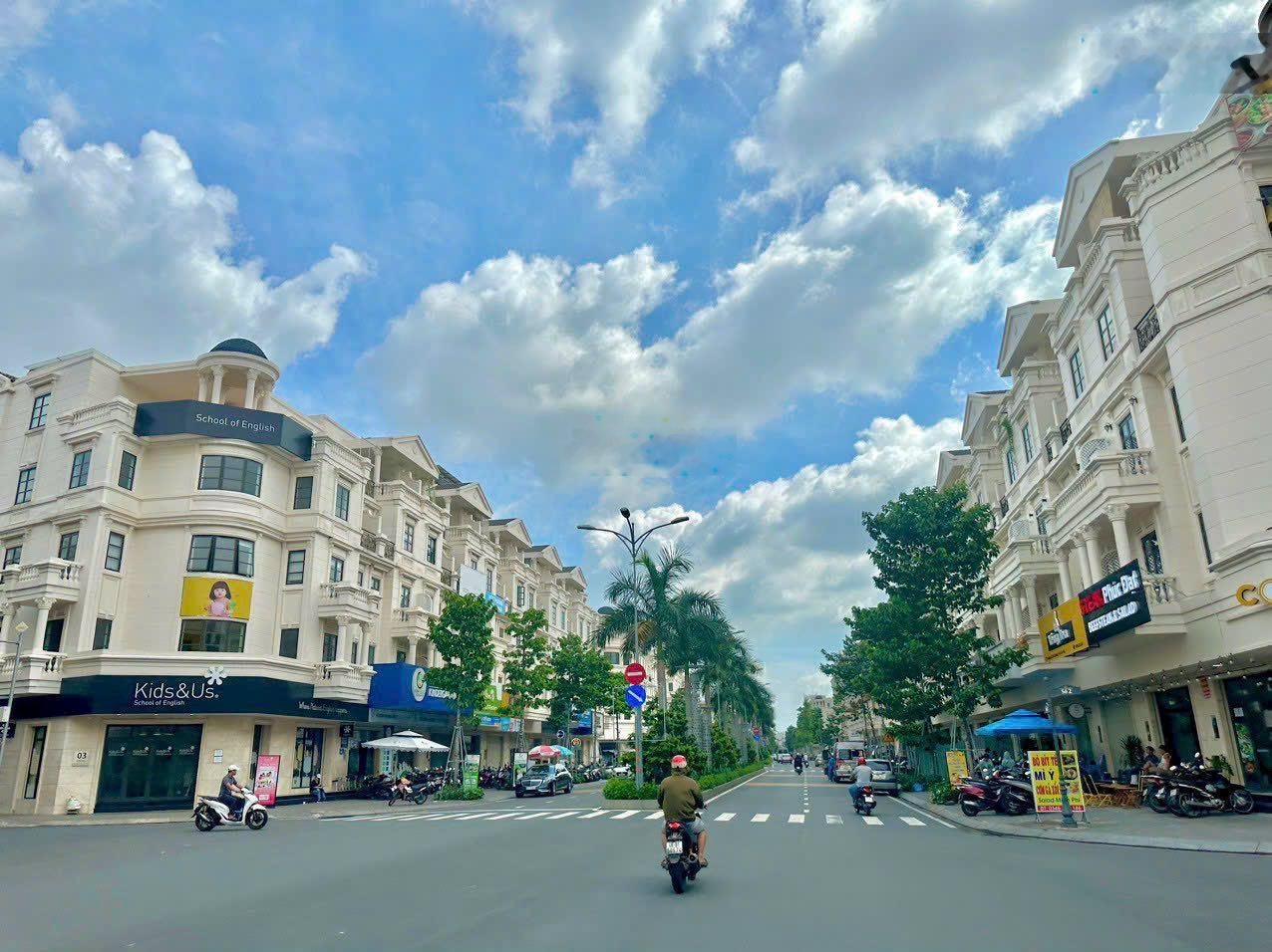Nhà thô chưa hoàn thiện khu Cityland Park Hills Phường 10, Gò Vấp, TPHCM
