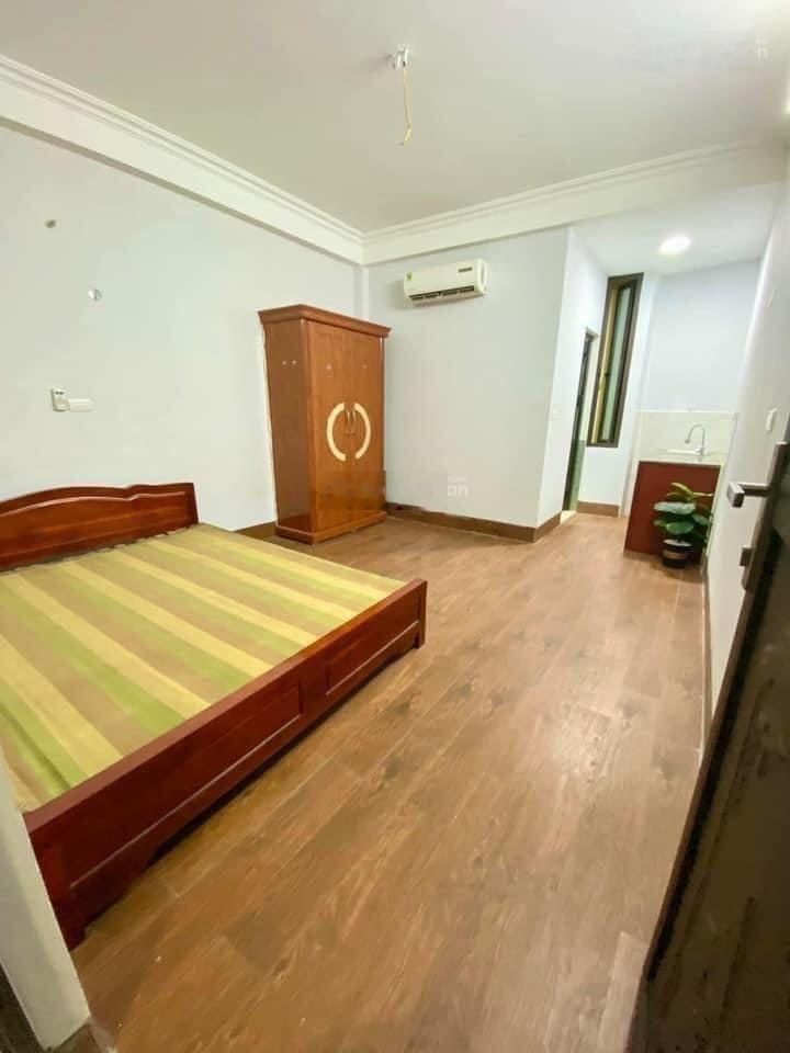 Nhà mình có CCMN cao cấp 8 tầng mới xây, 27 phòng trọ muốn cho thuê ngách 1, ngõ 562 Đường Láng