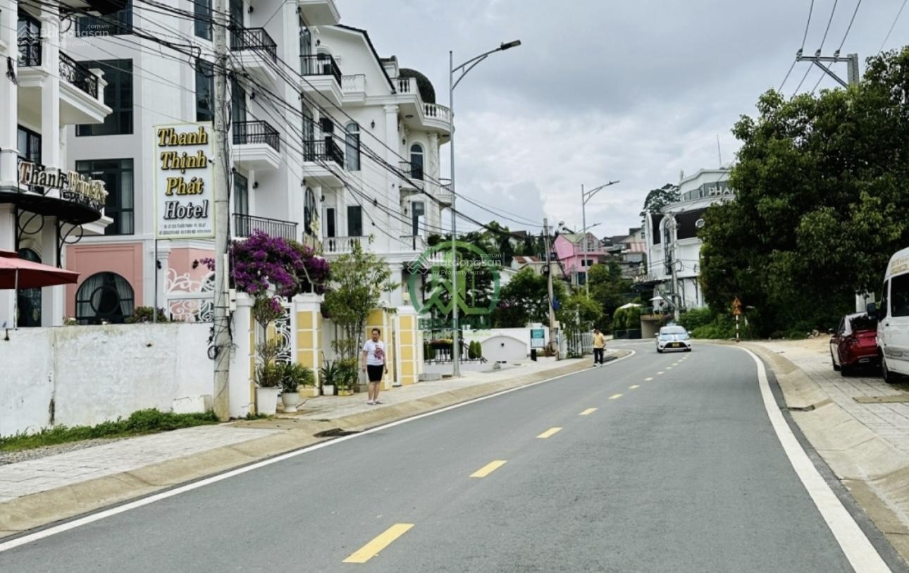 Cần bán 351m2 đất mặt tiền đường Tô Hiến Thành - Đà Lạt (gần bến xe Phương Trang)