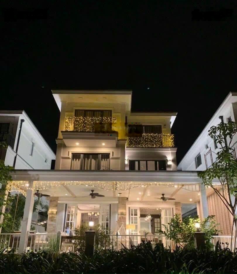 Hàng ngộp chính chủ bán biệt thự KDC Nine South, Full nội thất 16.8 tỷ, rẻ nhất khu 7x20m (140m2)