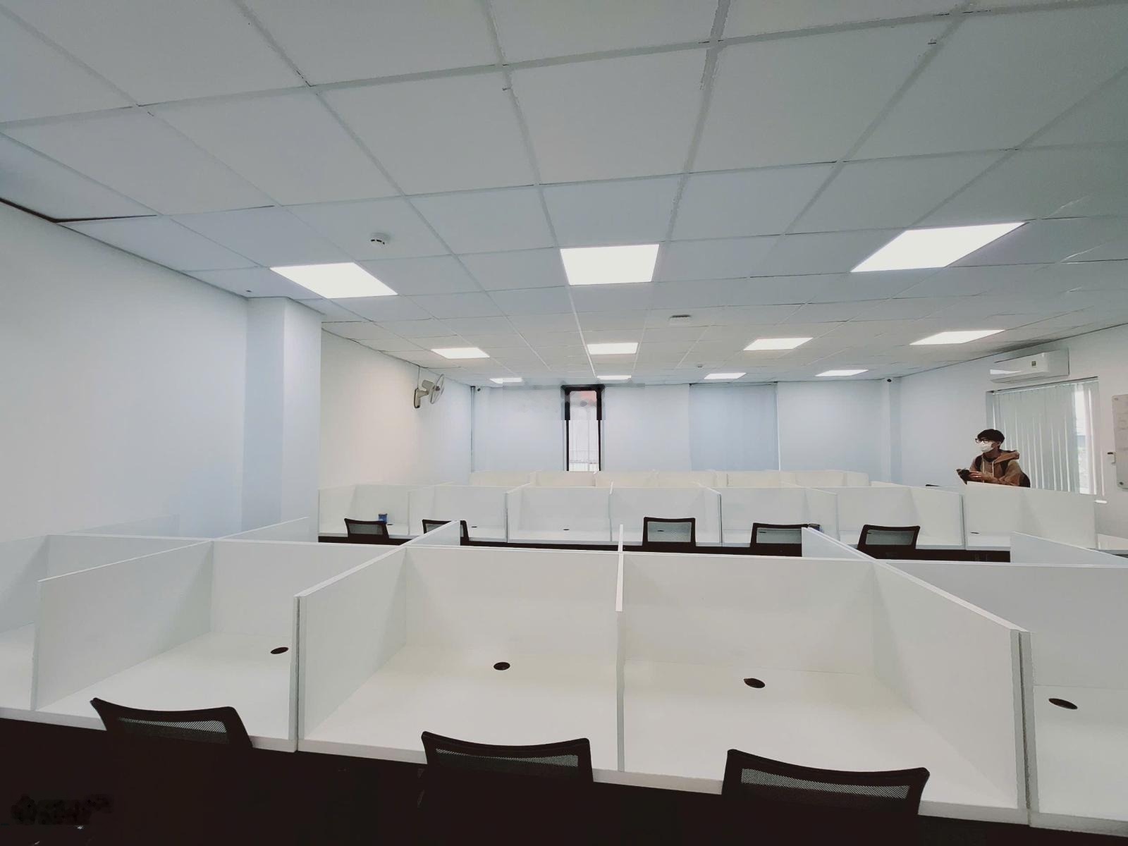 Cho thuê tòa nhà văn phòng mới xây có thang máy Quận Tân Bình