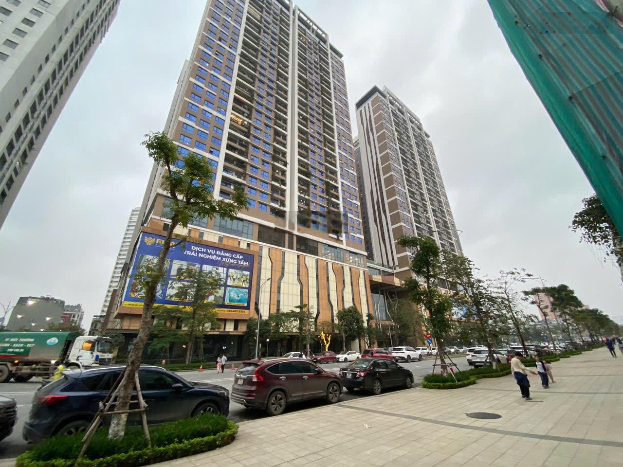 Cho thuê căn 2PN 2WC full nội thất, ban công hướng Bắc tại 6th Element Xuân La, giá 17.5tr/tháng