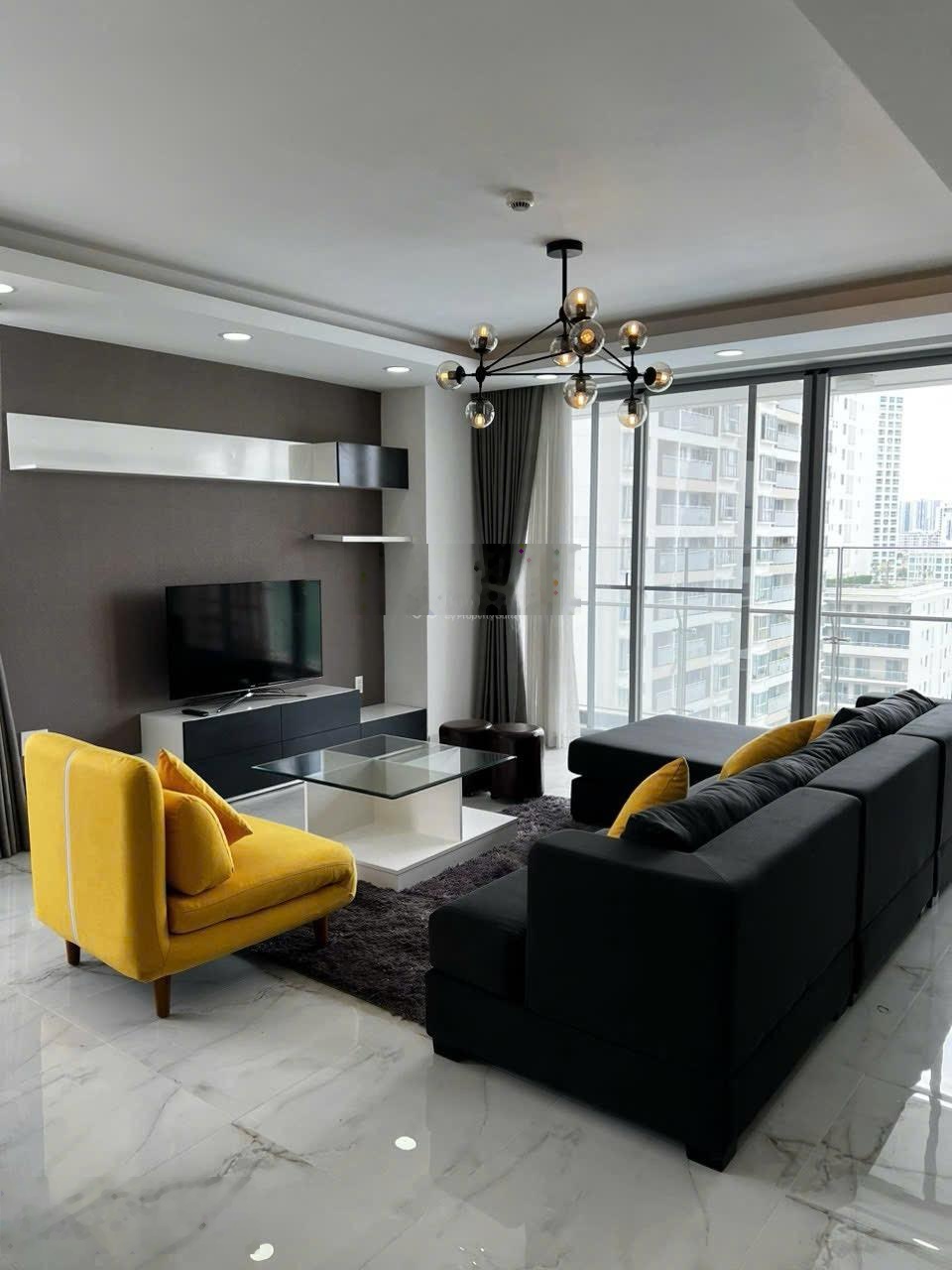 Cho thuê Green Valley 131m layout đẹp, căn góc riêng biệt, nội thất cao cấp, 3 phòng ngủ view đẹp