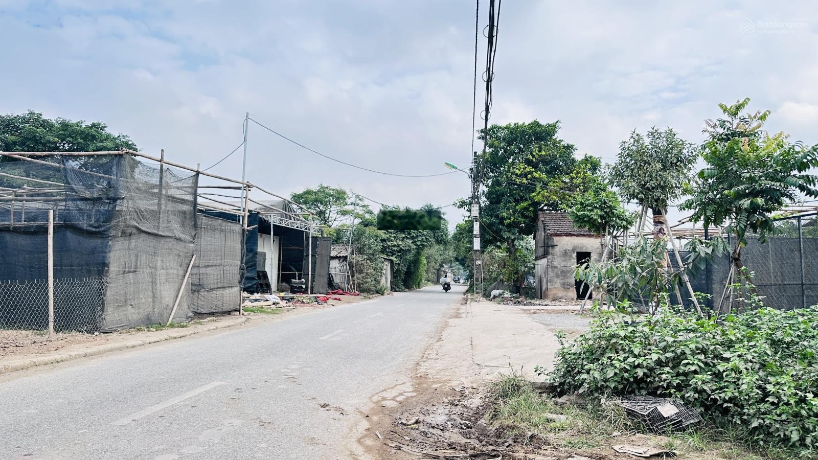 Bán 75m2 đất Phú Diễn, ngõ ô tô, gần KCN Trại Gà, sát trục Tây Thăng Long, có nhà ở ngay, 2.3 tỷ TL