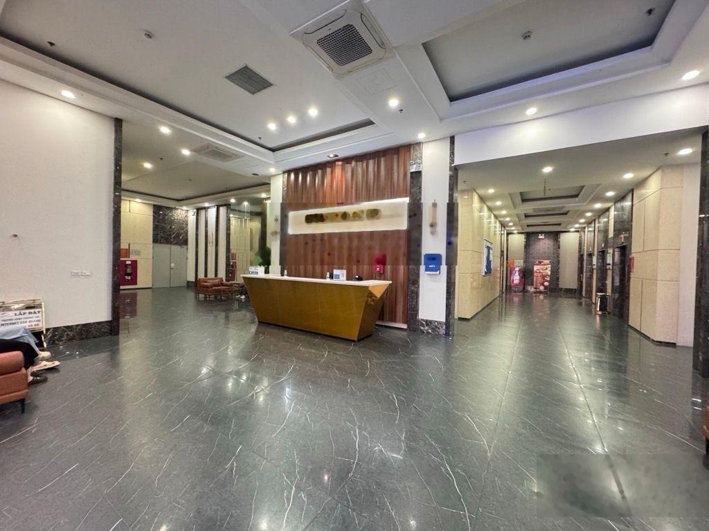 Bán căn hộ HPC Landmark KĐT Văn Khê, Hà Đông 134m2 3PN 2WC full nội thất chỉ hơn 60 triệu/m2