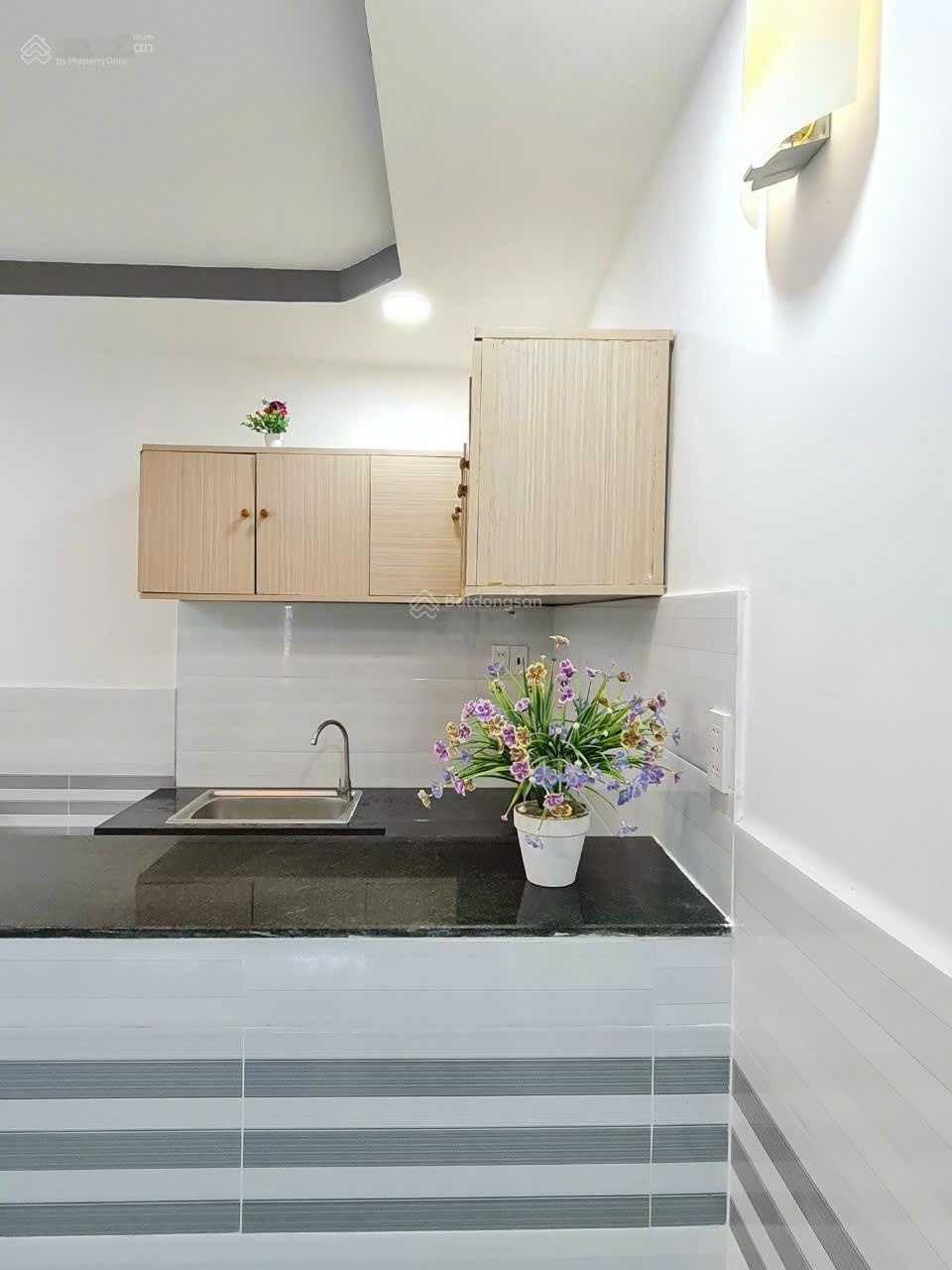 Chính chủ cho thuê nhà nguyên căn hẻm 1544 Lê Văn Lương (ngay cầu Long Kiển), DTSD 70m2 (2 PN, 2WC)