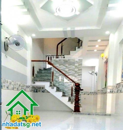 Chỉ 3,7 tỷ sát hxh lê văn khương q12 dtsd: 105m - 3 tầng - 3pn 3wc - nhà đẹp ở ngay