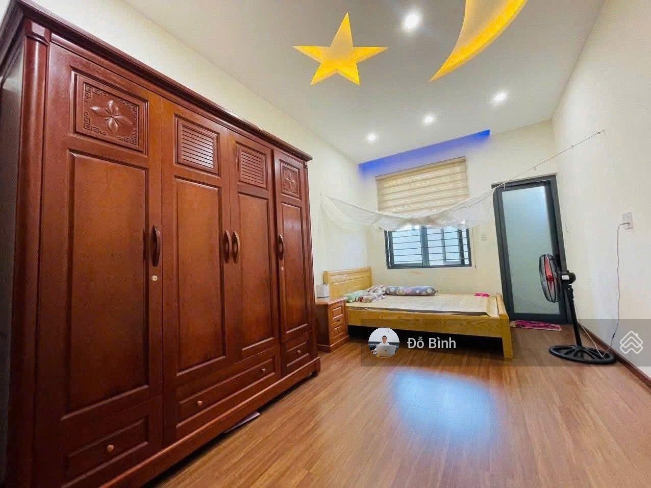 Cho thuê nhà 3 tầng đường: trung lương 12 - 5pn - 4wc - khu đảo vip mát mẻ