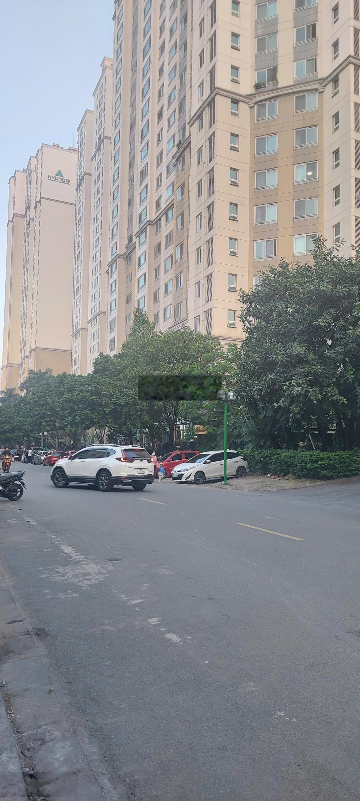 Chính chủ bán nhà 4 tầng, 50 m2, 6 ngủ 4 wc, thang máy, nhà 2 mặt ngõ ô tô, phố Hà Trì 15.8 tỷ