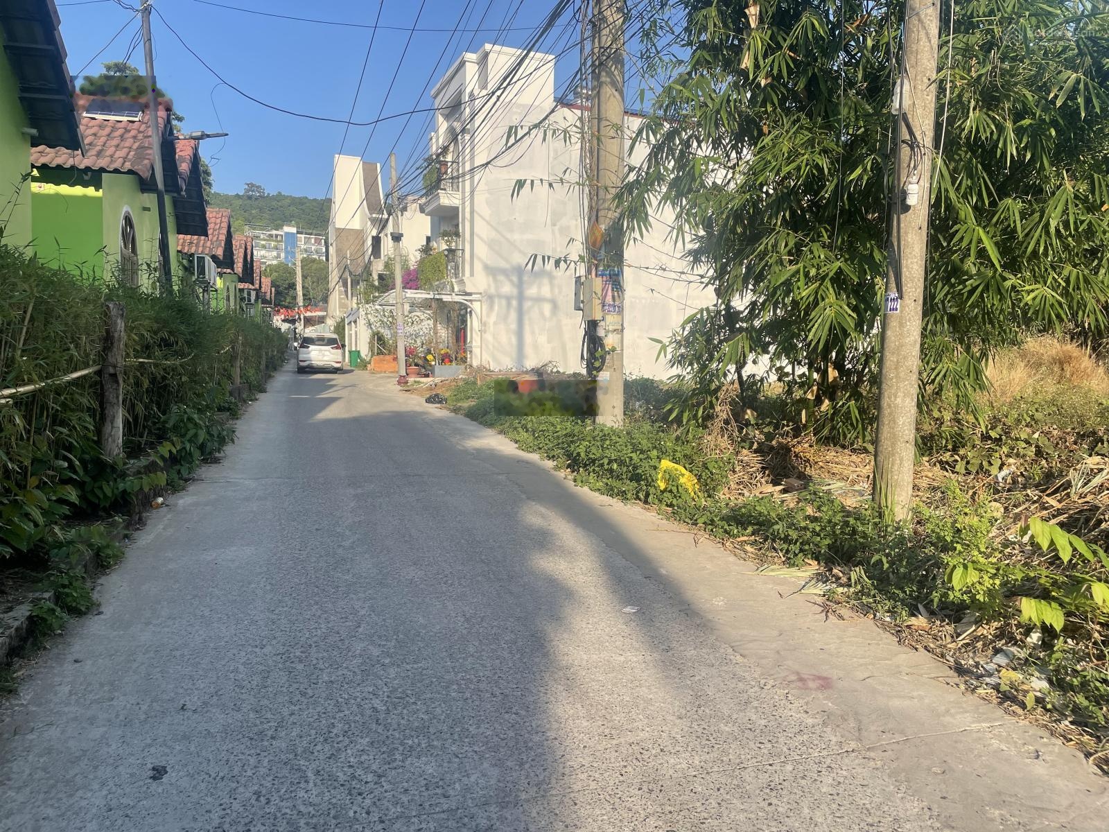 Bán đất hẻm 121 KP7 Trần Hưng Đạo, Phú Quốc 158m2 giá 5,8 tỷ