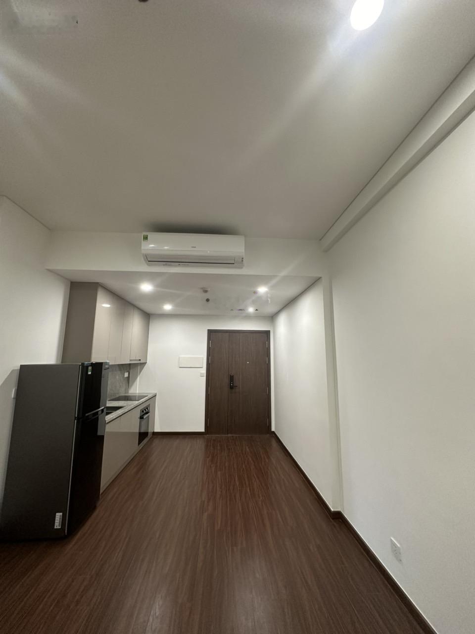 Bán gấp căn hộ chung cư toà M3 Masteri Ocenpark 1 dt 80m2,3 phòng ngủ,căn góc full đồ giá 6.6 tỷ