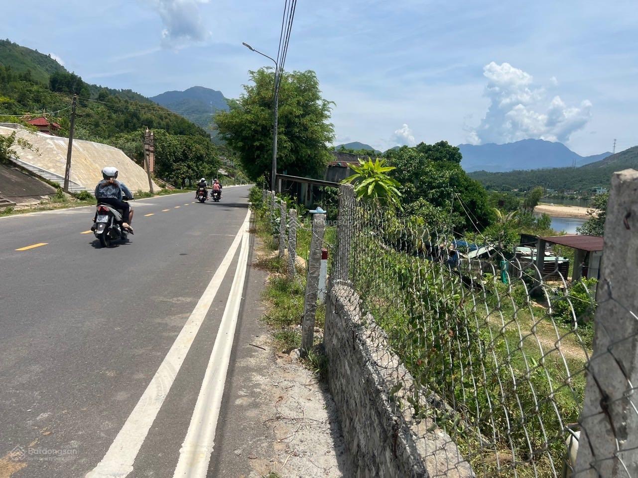 Đất mặt tiền ĐT 601, Hòa Liên, diện tích 200m2 trong đó có 50m đất ở, có hàng rào bao quanh