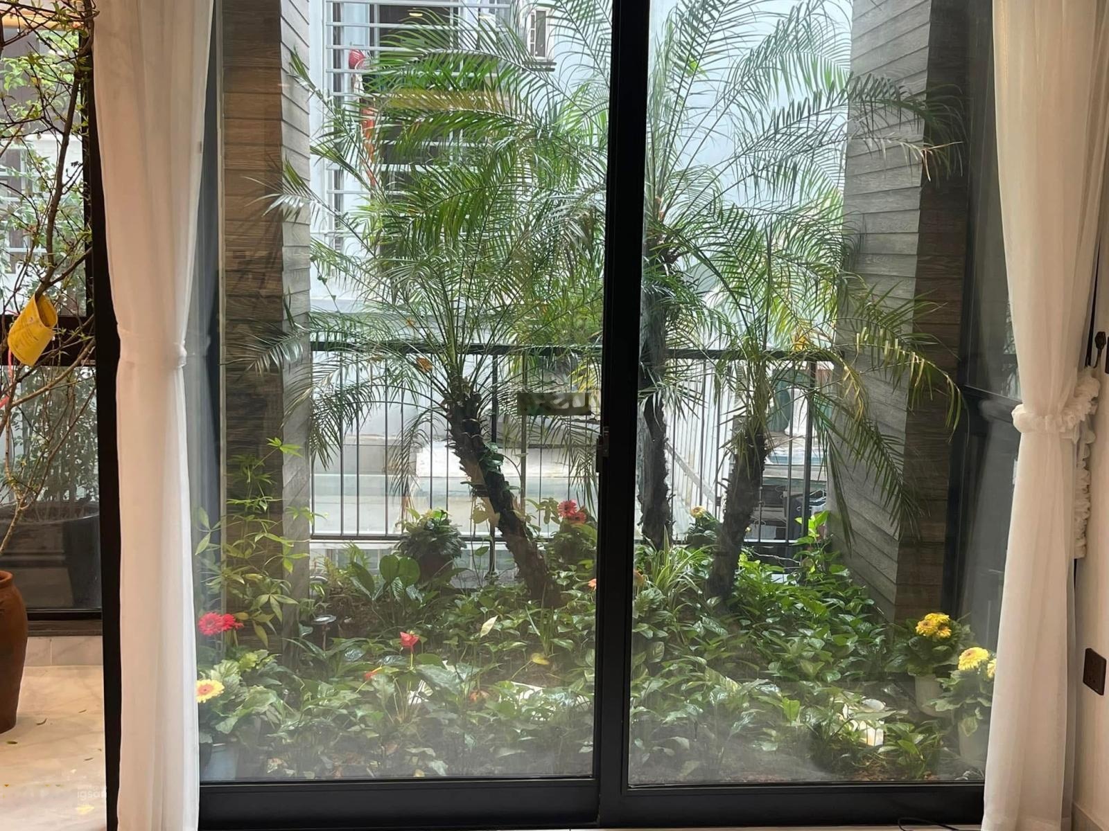 Bán căn hộ chung cư Thăng Long Tower 33 Mạc Thái Tổ, Yên Hòa, Cầu Giấy, 106m2 3 ngủ 2wc. 7,3 tỷ