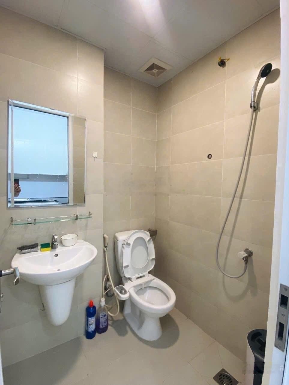 Gấp gấp 50m2 giá 2,050 tỷ (tặng 100 triệu)