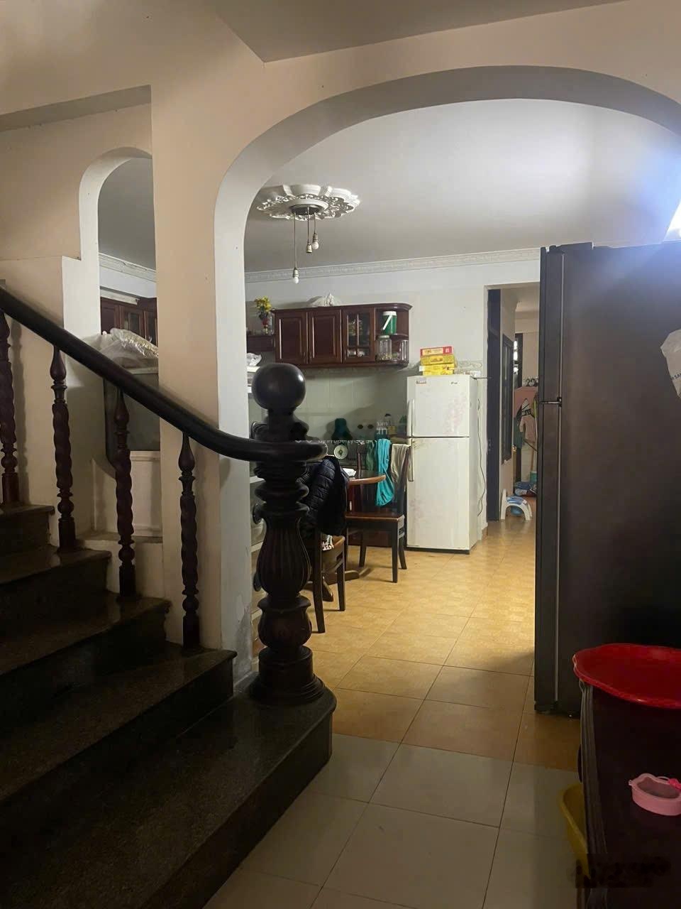 Bán nhà mặt phố trịnh đình thảo