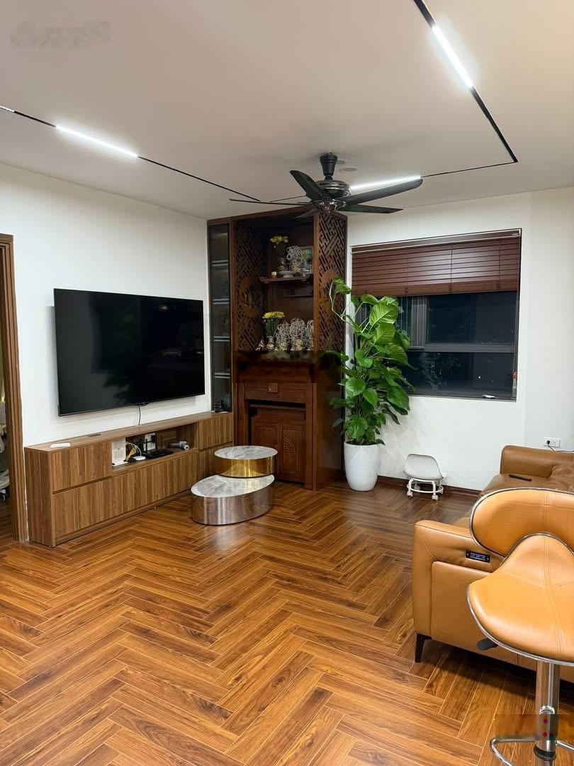 Chính chủ bán căn góc 3 mặt thoáng 96m2 chung cư K35 8,9 tỷ (Nguyên Bản) or 9,3 tỷ full đồ. Giá net