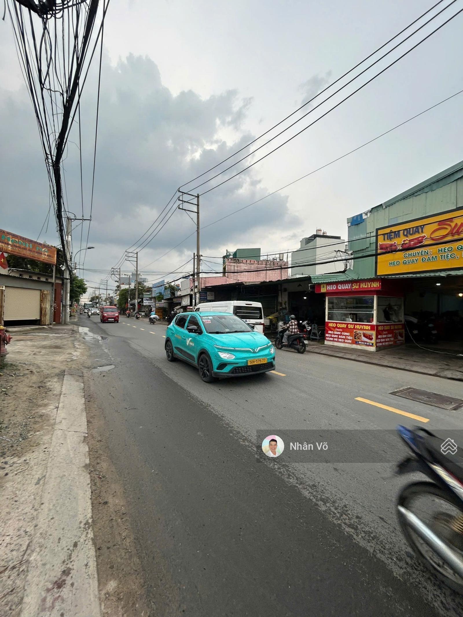 Mặt tiền số 523A-523B đường Mã Lò. Dt 10mX30m. Vị trí đẹp. Chỉ 26.5tỷ TL