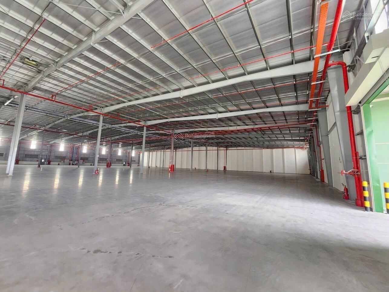 Cho thuê 5000m2 kho xưởng Thạnh Hoá Long An
