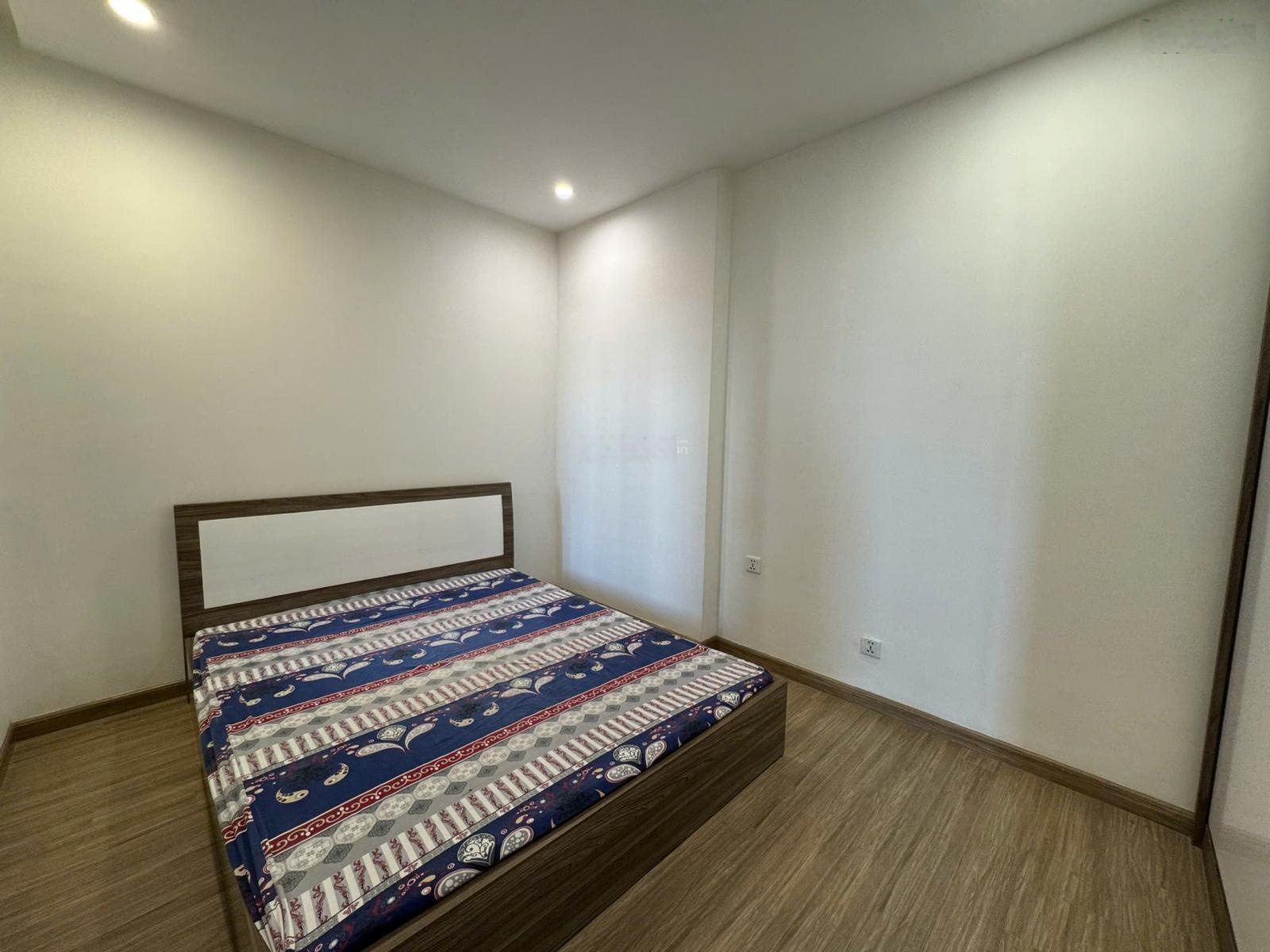 Chính chủ bán gấp căn hộ 2PN2WC tòa S2.05 view thoáng Vinhomes Ocean Park | 63m2 | giá 4.15 tỷ