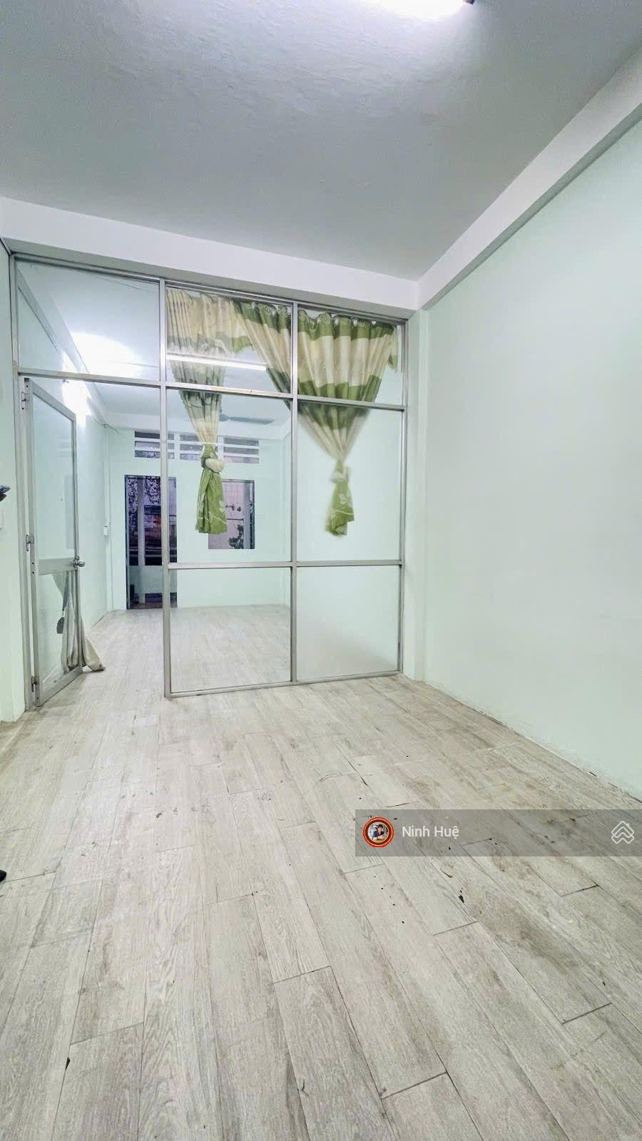 Tân Phú CC Vườn Lài 43m2 SHR 2PN ban công view đẹp giá 2,05tỷ