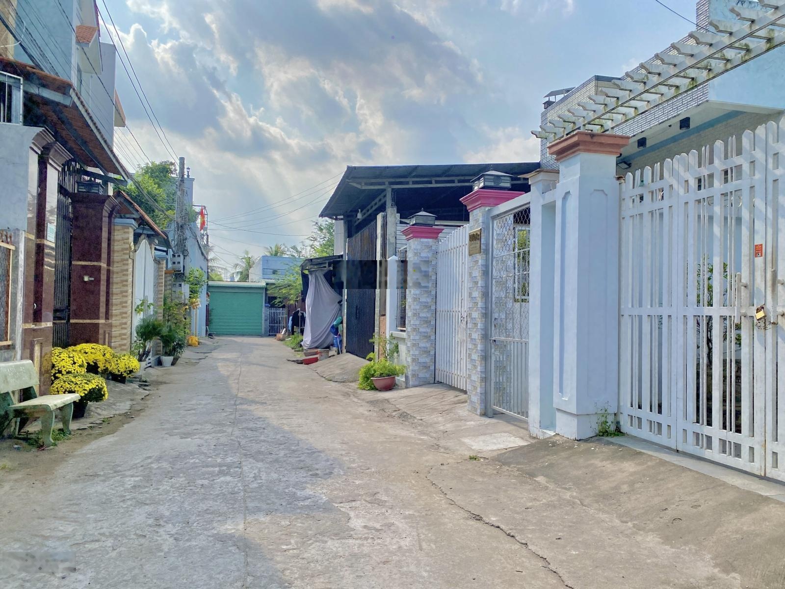 Đất thổ 618m² đường ôtô - cách 50m Đường Lê Văn Kiệt, giá 6 tỷ 350, Phường 6 Tân An, Long An