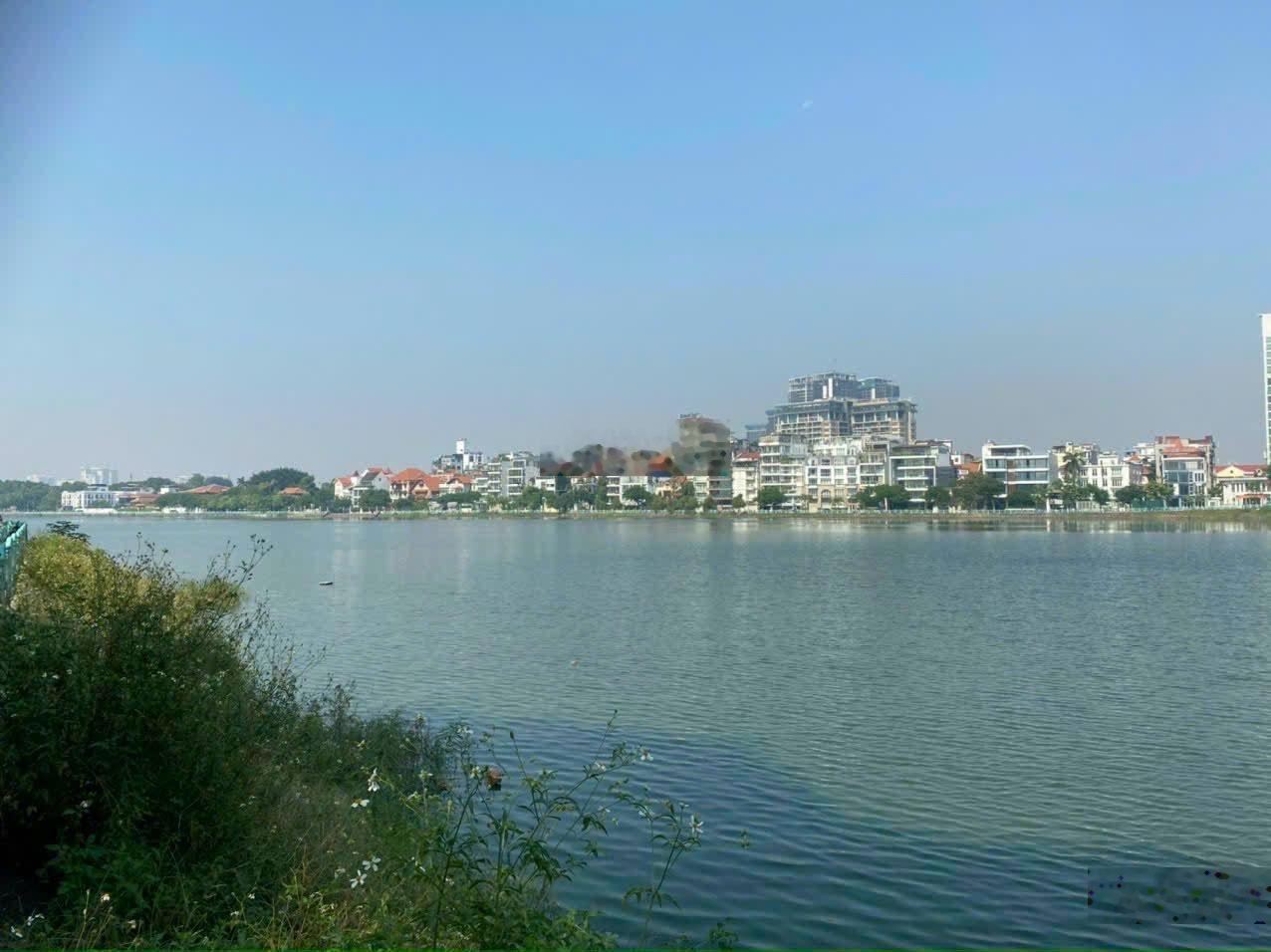 Cho thuê căn hộ tân hoàng minh xuân diệu tây hồ hà nội :0981222026