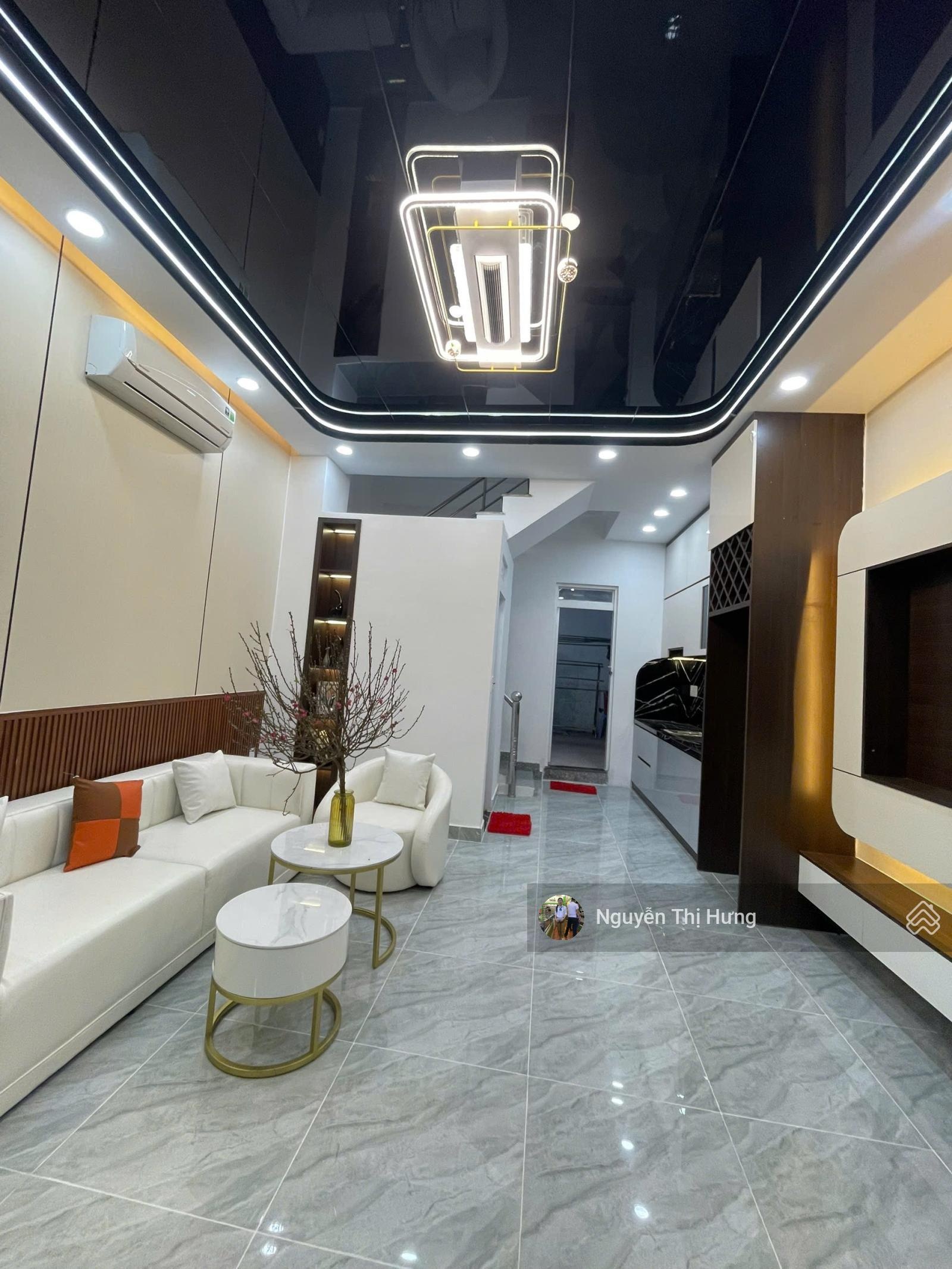 Bán nhà phố mặt tiền hẻm 1 sẹc trân xuân soạn q7-4.2x7m,3l+full nt-giá chỉ : 6.2 tỷ ( còn tl)