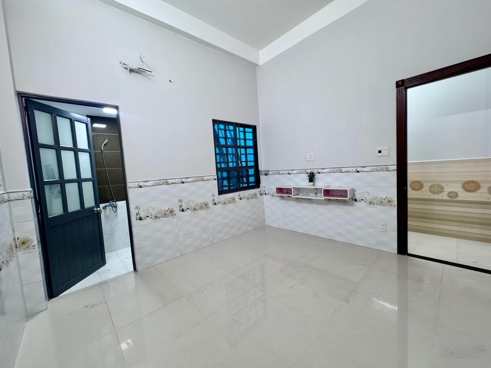 Hơn 4 đồng - lê văn khương - ngang 5mx14m rộng rãi - nhà đẹp ở ngay đón tết