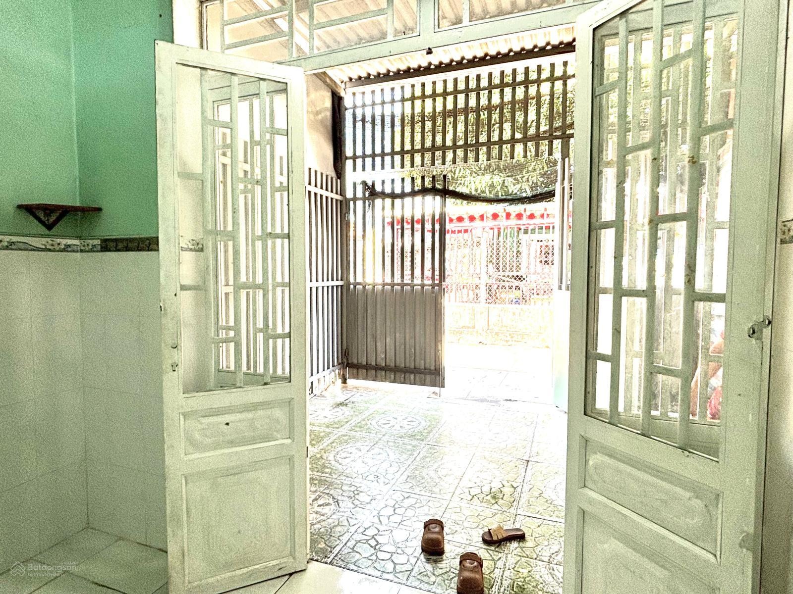 Căn kiot giá 3.000.000/ tháng vị trí ở Phú Hoà, Thủ Dầu Một