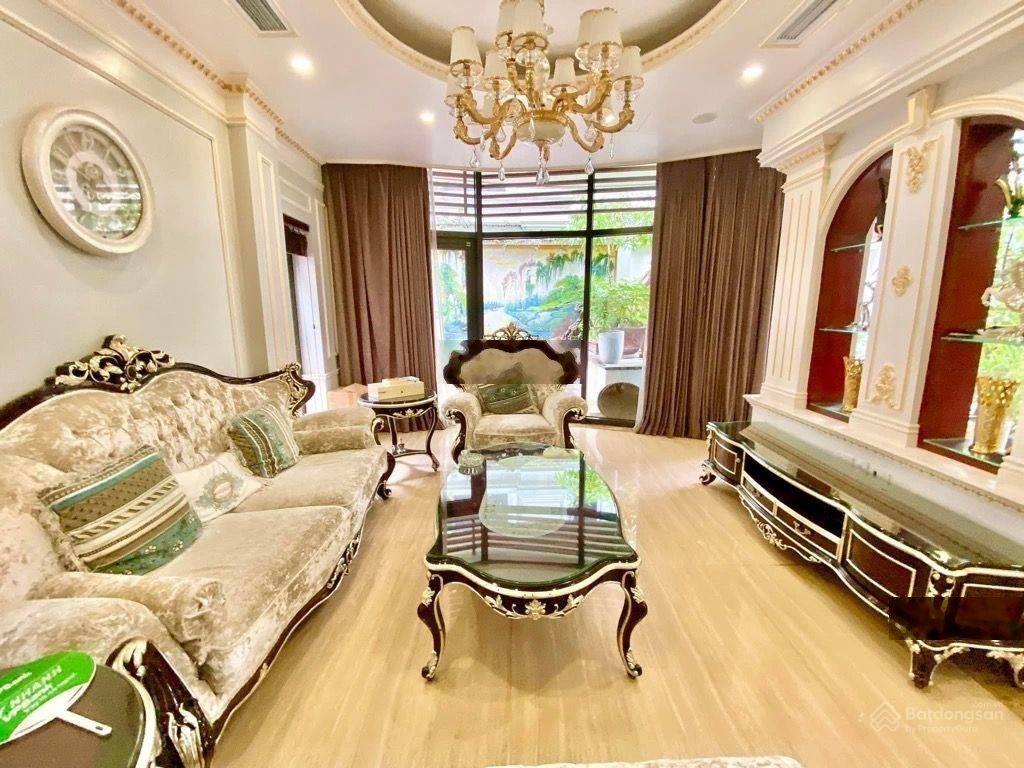 Phố Đào Tấn, biệt phủ phân lô đường to hơn phố 138m2, 5 tầng, mặt tiền 11m 7x tỷ