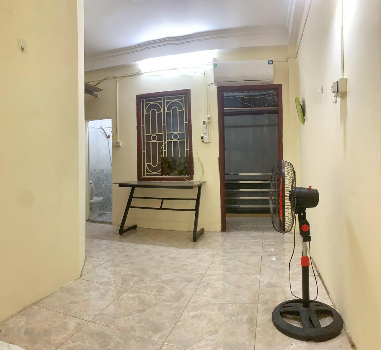 Cho thuê phòng khép kín ngõ 192 kim mã 2.500.000đ/tháng (free gửi xe máy)