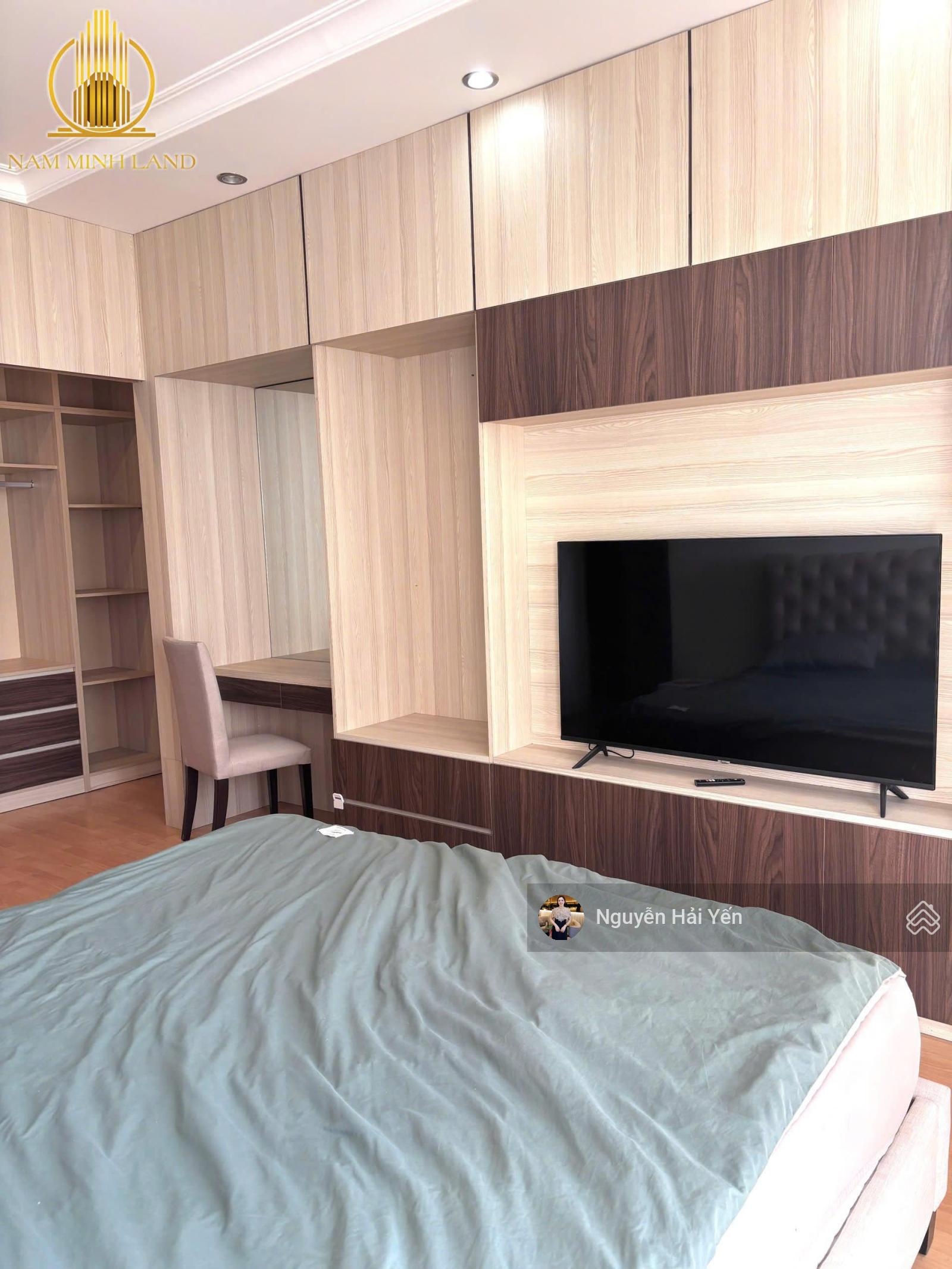 Hải Yến Nam Minh Land - Cho thuê căn hộ Saigon Pearl 3 PN 141m2, tầng cao, view trực diện sông đẹp