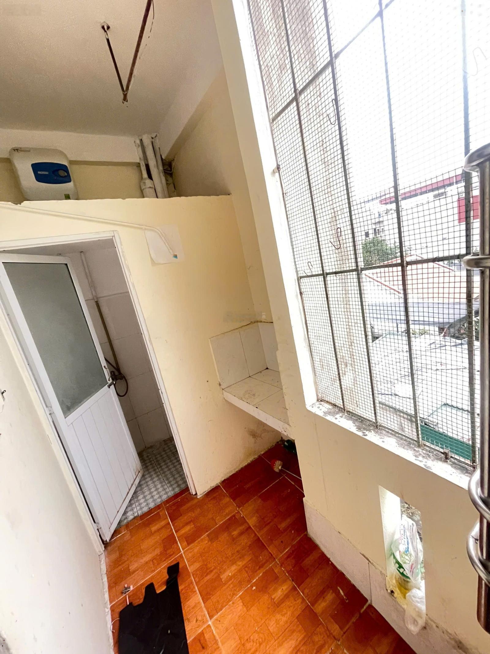 Còn duy nhất 1 căn 18m2 ngõ 9 Thanh Lãm, Phú Lãm, Hà Đông. Giá 2tr4. Sẵn phòng vào ở ngay